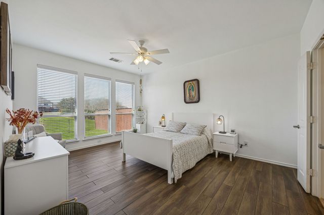 12861 Farmington Drive, Fort Worth, TX 76244