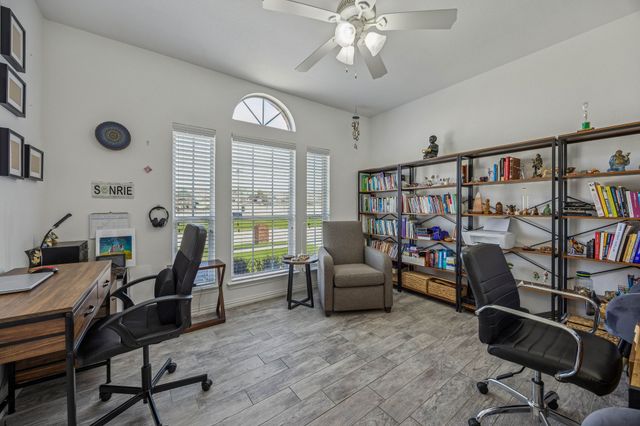 12861 Farmington Drive, Fort Worth, TX 76244