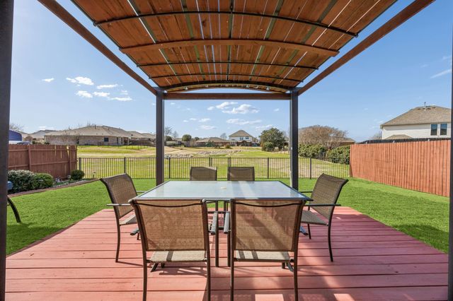 12861 Farmington Drive, Fort Worth, TX 76244