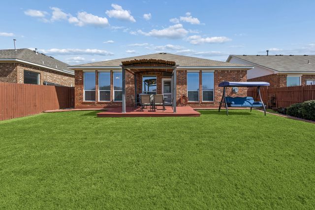 12861 Farmington Drive, Fort Worth, TX 76244