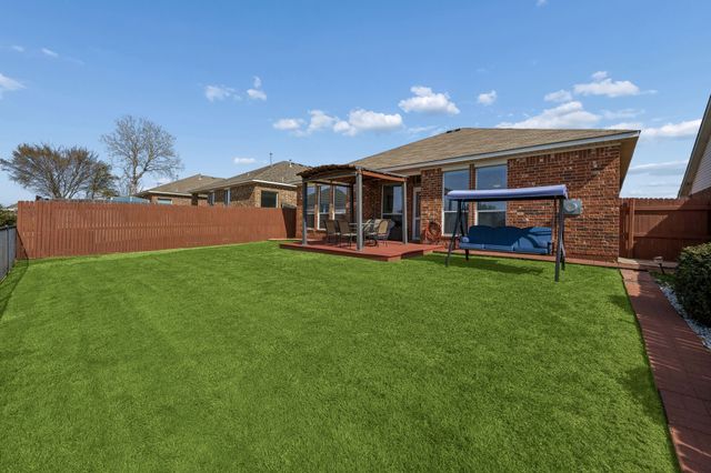 12861 Farmington Drive, Fort Worth, TX 76244