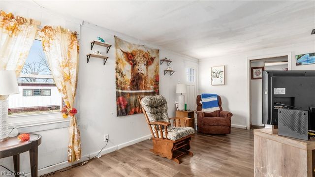 97 E King Street, Zanesville, OH 43701