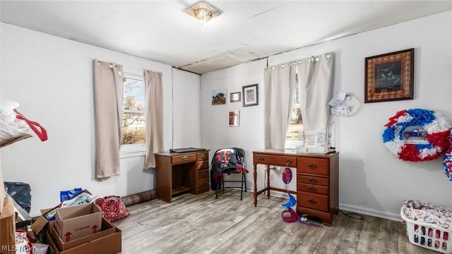 97 E King Street, Zanesville, OH 43701