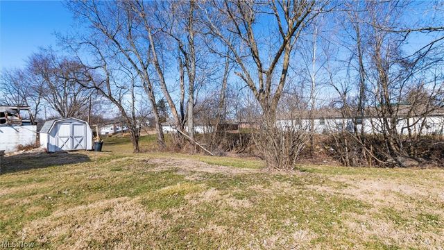 97 E King Street, Zanesville, OH 43701