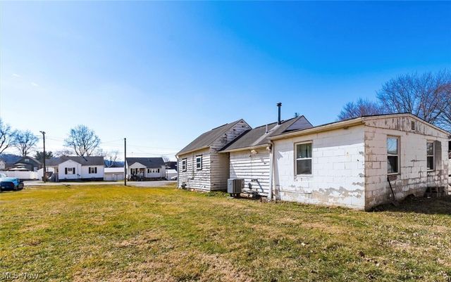 97 E King Street, Zanesville, OH 43701