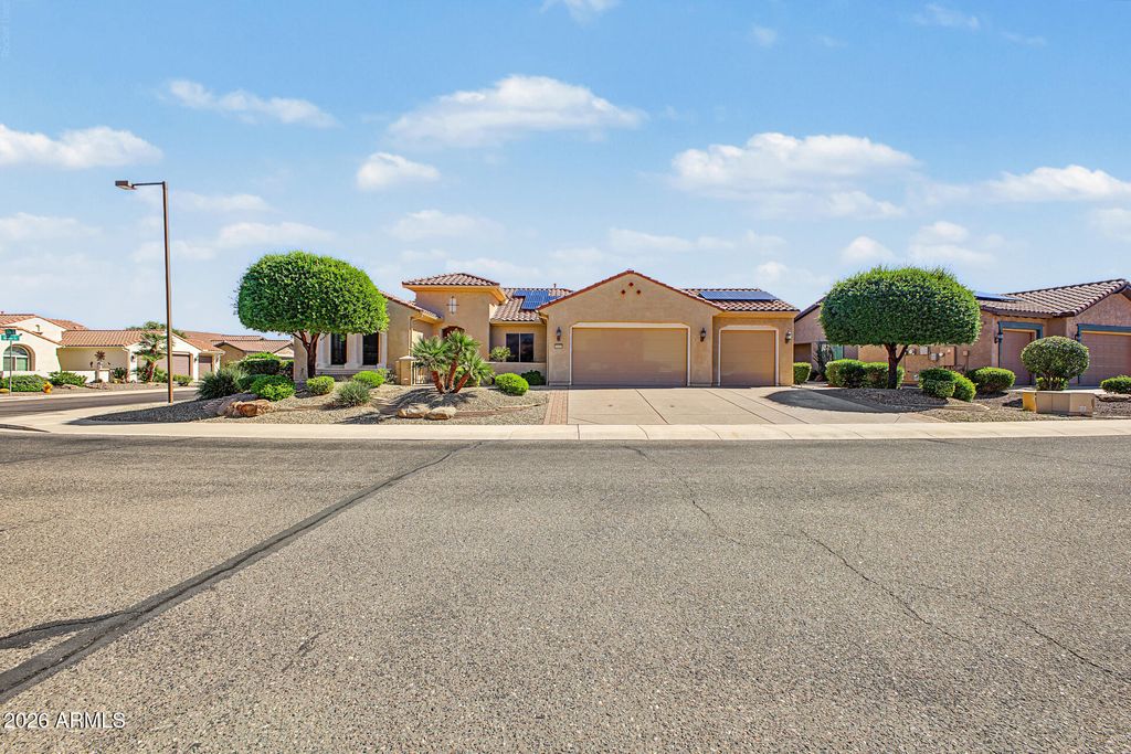 20449 N 268TH Drive, Buckeye, AZ 85396 — photo 3