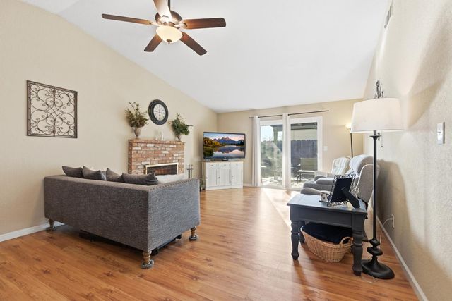 1520 Mable Ave, Modesto, CA 95355