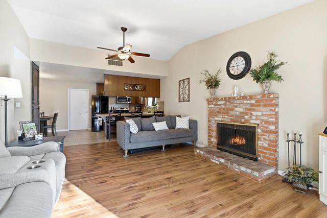 1520 Mable Ave, Modesto, CA 95355