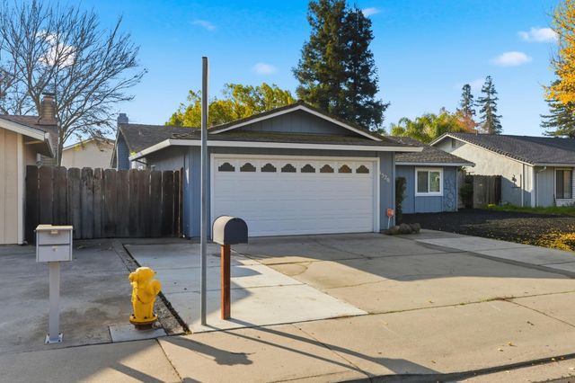 1520 Mable Ave, Modesto, CA 95355