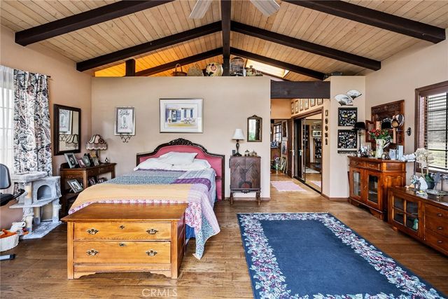 2135 Live Oak Rd, Paso Robles, CA 93446