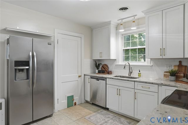 1320 Wentbridge Rd, Richmond, VA 23227