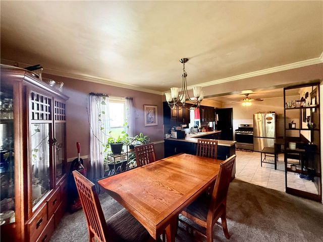 220 W Winter Ave, New Castle, PA 16101