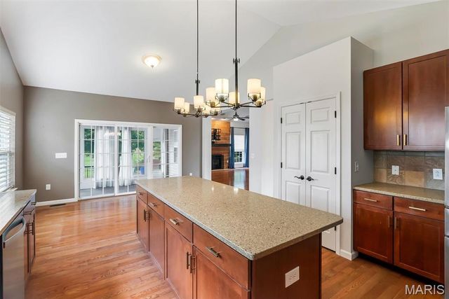 3406 Chippewa Drive, Shiloh, IL 62221