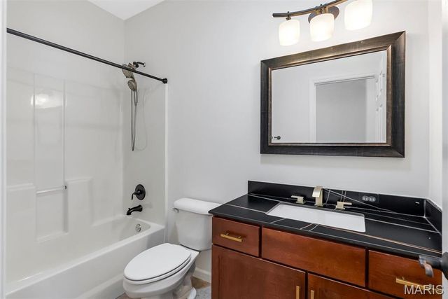3406 Chippewa Drive, Shiloh, IL 62221
