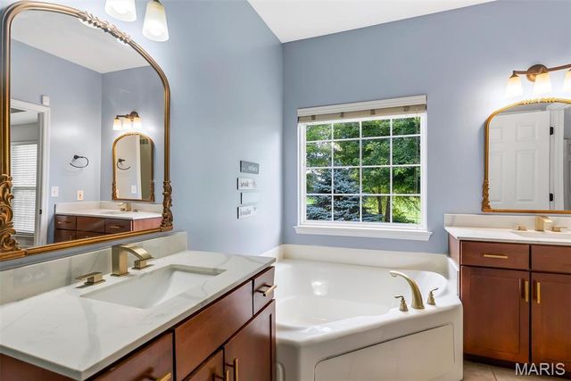 3406 Chippewa Drive, Shiloh, IL 62221