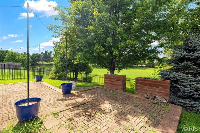 3406 Chippewa Drive, Shiloh, IL 62221