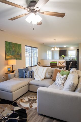 17734 Bentgrass Drive, Noblesville, IN 46062