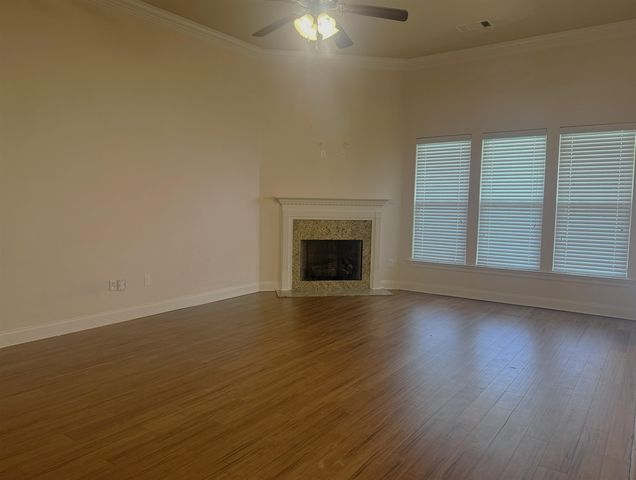 169 Towne Way, Thibodaux, LA 70301