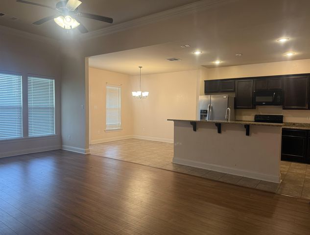 169 Towne Way, Thibodaux, LA 70301