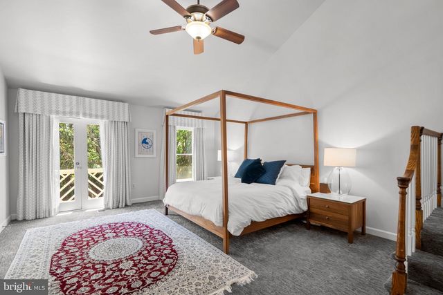 1532 HAMPTON HILL CIR, Mclean, VA 22101