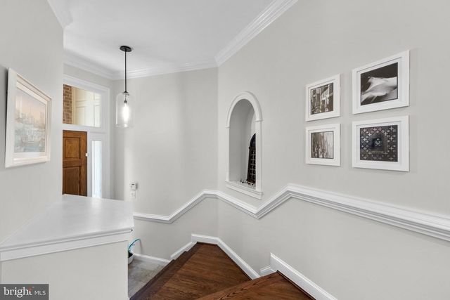 1532 HAMPTON HILL CIR, Mclean, VA 22101