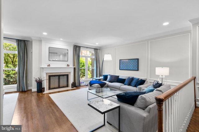1532 HAMPTON HILL CIR, Mclean, VA 22101
