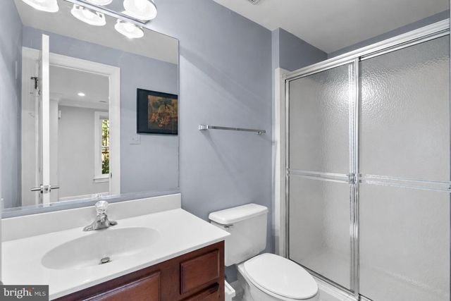 1532 HAMPTON HILL CIR, Mclean, VA 22101