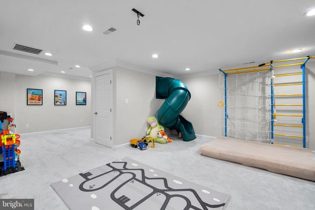 1532 HAMPTON HILL CIR, Mclean, VA 22101