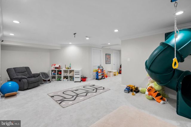 1532 HAMPTON HILL CIR, Mclean, VA 22101