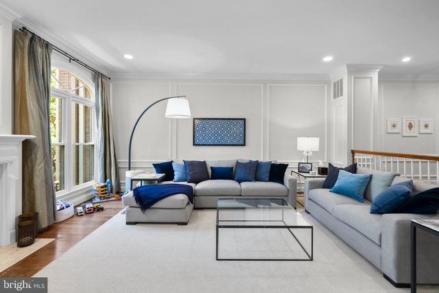 1532 HAMPTON HILL CIR, Mclean, VA 22101