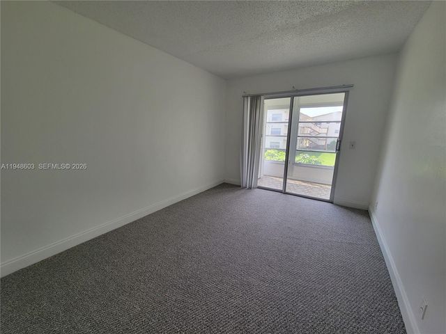 196 E Mansfield E 196, Boca Raton, FL 33434