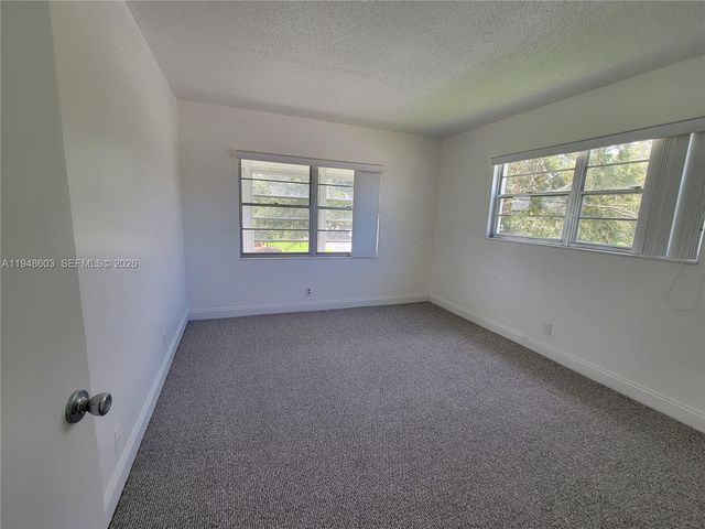 196 E Mansfield E 196, Boca Raton, FL 33434