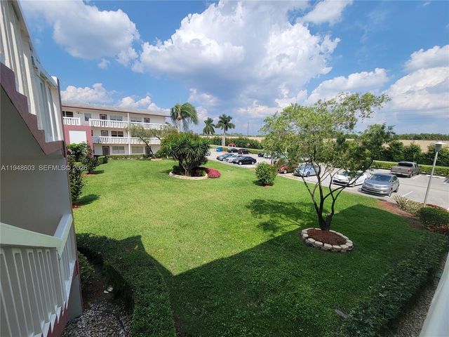 196 E Mansfield E 196, Boca Raton, FL 33434