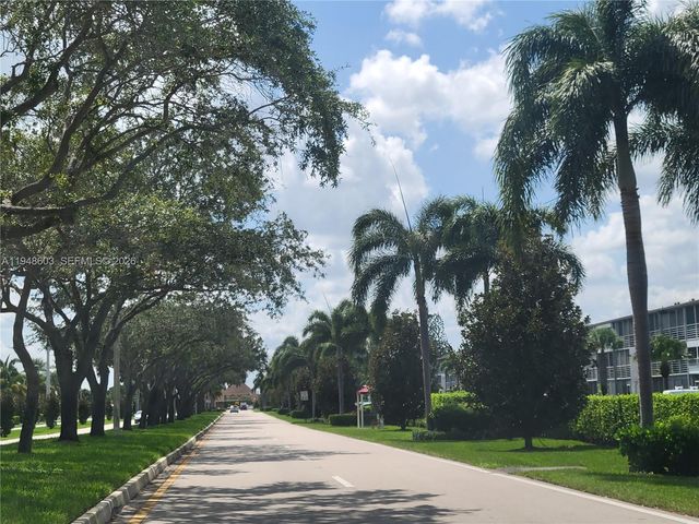 196 E Mansfield E 196, Boca Raton, FL 33434