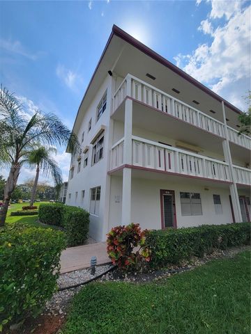 196 E Mansfield E 196, Boca Raton, FL 33434