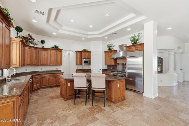 18131 W PALO VERDE Court, Litchfield Park, AZ 85340