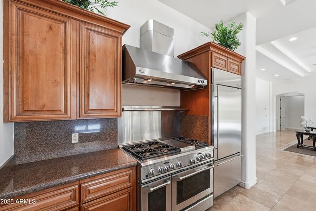 18131 W PALO VERDE Court, Litchfield Park, AZ 85340