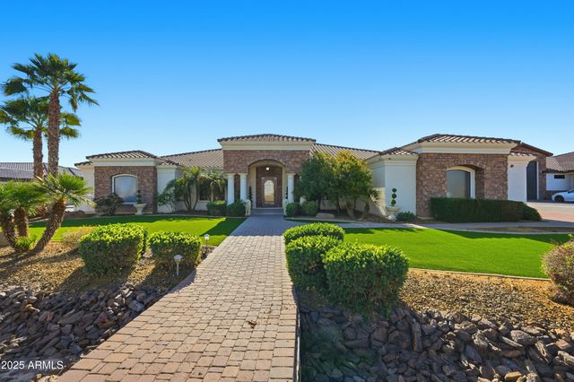 18131 W PALO VERDE Court, Litchfield Park, AZ 85340