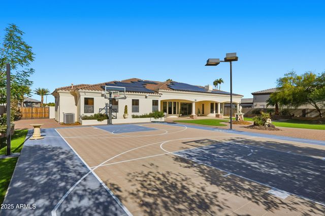 18131 W PALO VERDE Court, Litchfield Park, AZ 85340