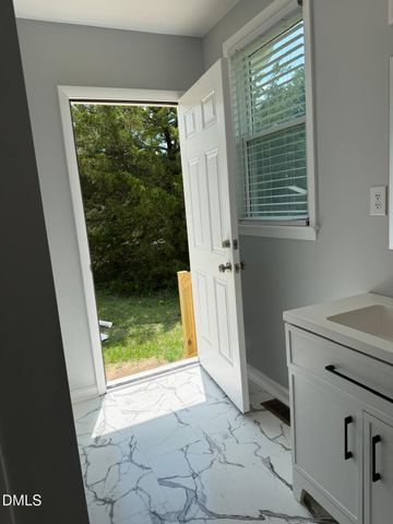 7420 Rouse 1, Holly Springs, NC 27540
