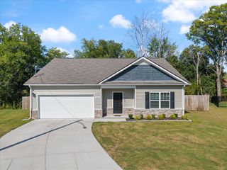 1872 Holdens Holw, Columbia, TN 38401
