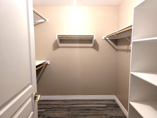 4226 N 92nd Lane, Phoenix, AZ 85037