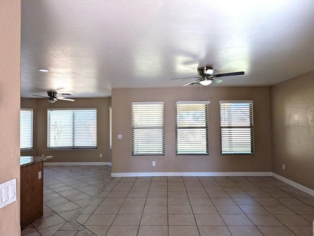 4226 N 92nd Lane, Phoenix, AZ 85037