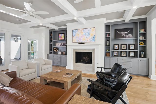 4815 Allencrest Lane, Dallas, TX 75244