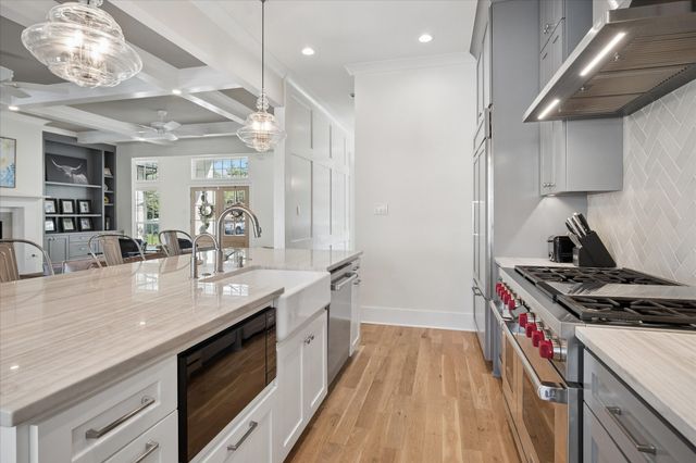 4815 Allencrest Lane, Dallas, TX 75244