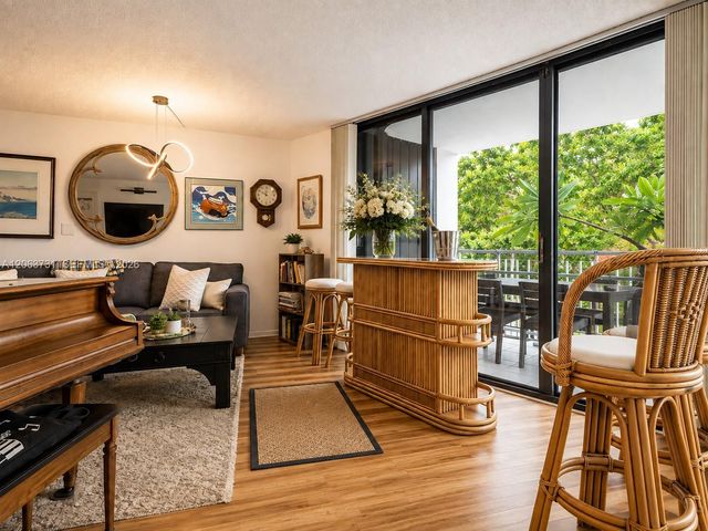 4000 Towerside Ter 301, Miami, FL 33138