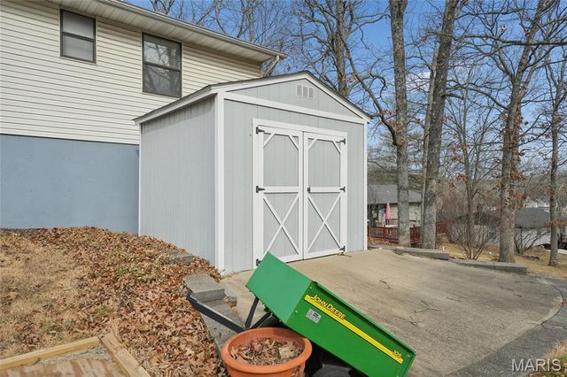 2214 Buck Creek Road, Festus, MO 63028