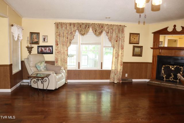 2004 Derby Road, Appalachia, VA 24216