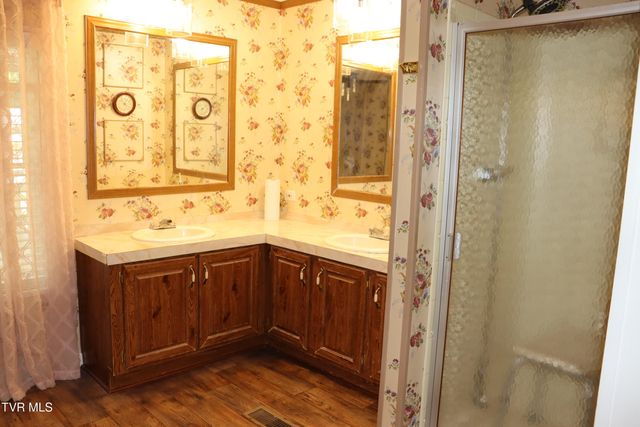 2004 Derby Road, Appalachia, VA 24216