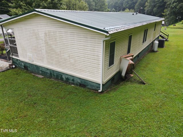 2004 Derby Road, Appalachia, VA 24216